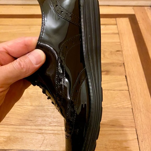 Cole Haan Women's Originalgrand Wingtip Oxford Black Patent Leather Shoes - Picture 4 of 6